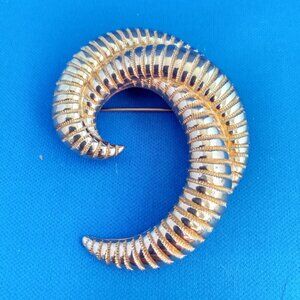 Vintage Monet golden spiral twist statement pin brooch